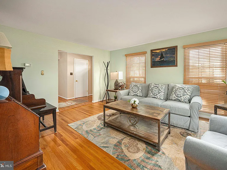 6917 Stoneybrooke Ln — Photo 22