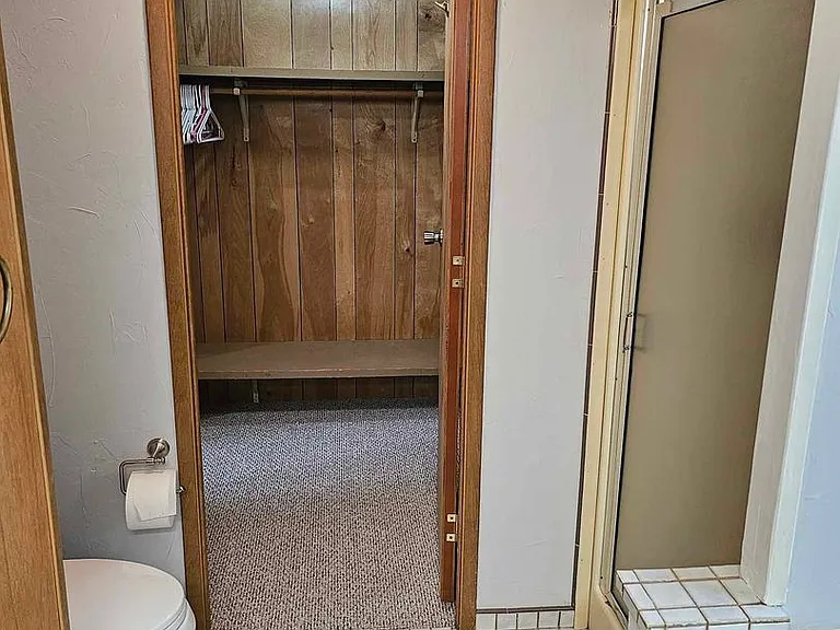 31468 Kings Point Rd — Photo 13