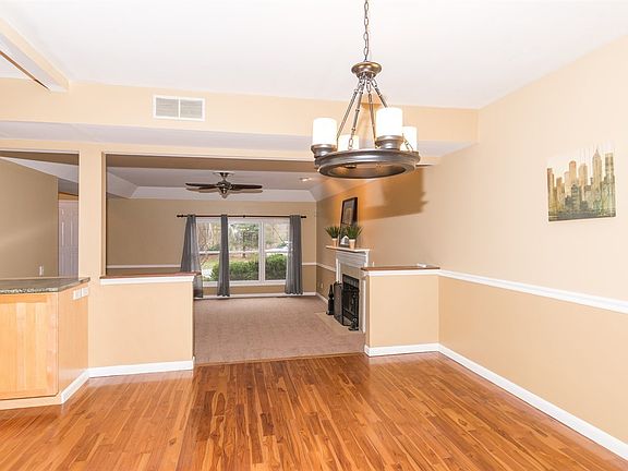 5th image of 10964 Geist Woods North Dr