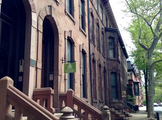 2017 Spruce St APT 3R, Philadelphia, PA 19103