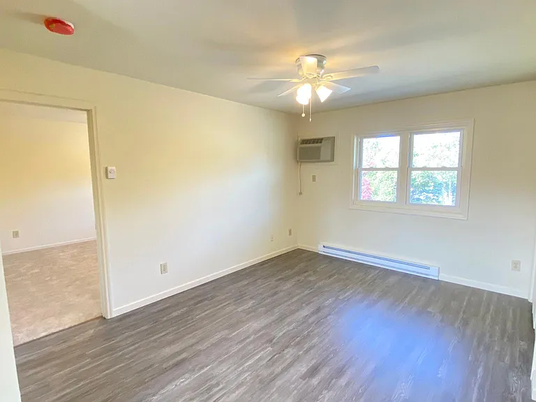 3724 Carman Rd #4 — Photo 10