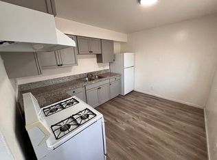 446 N Maple Ave APT 202, Fresno, CA 93702