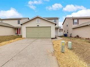 211 Sorrento Ln, Wentzville, MO 63385