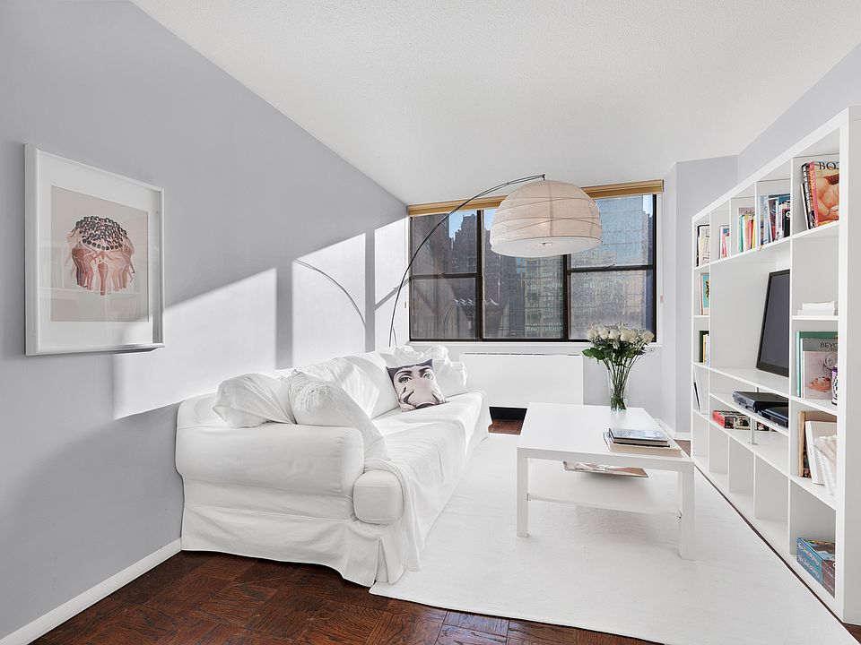 1st image of 301 E 45th St APT 16C
