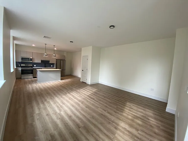 One Park Apartments — Photo 78