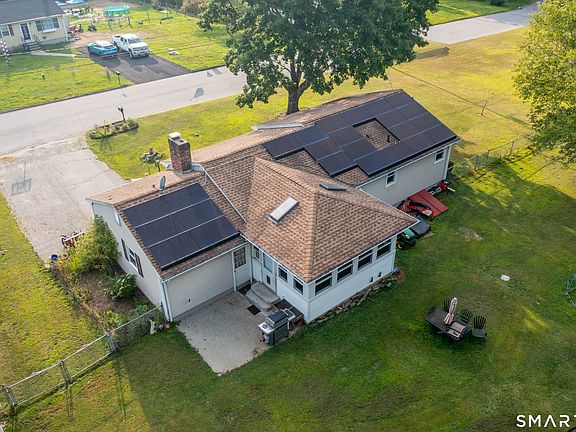 3rd image of 18 Philmar Drive