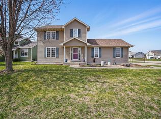204 Mallard Pointe Dr NW, Bondurant, IA 50035