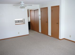 2721 56th St NW APT B, Rochester, MN 55901