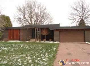 820 Highland Dr, Hastings, NE 68901