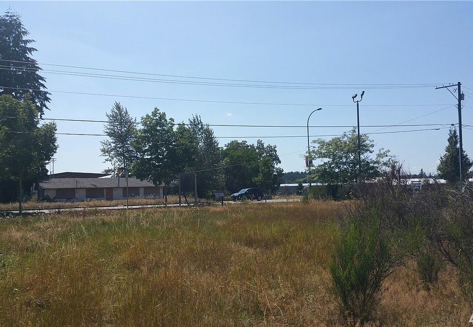 2nd image of 1410 Yelm Ave W