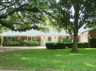 2318 Briarwood Dr, San Antonio, TX 78209