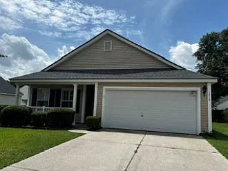 3 bed, 1398 sqft, $1,950 — Photo 3