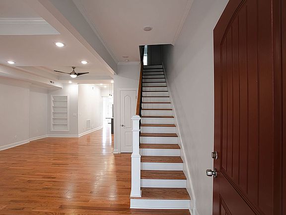 4th image of 523 Maryland Ave