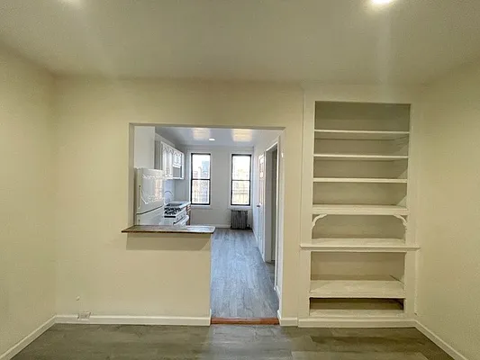 Rented by Compass | media 14