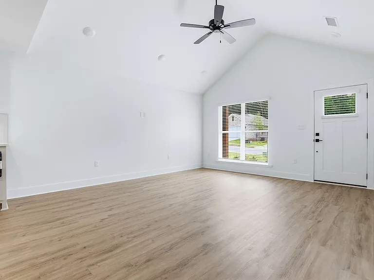 13501 Teton Dr — Photo 10