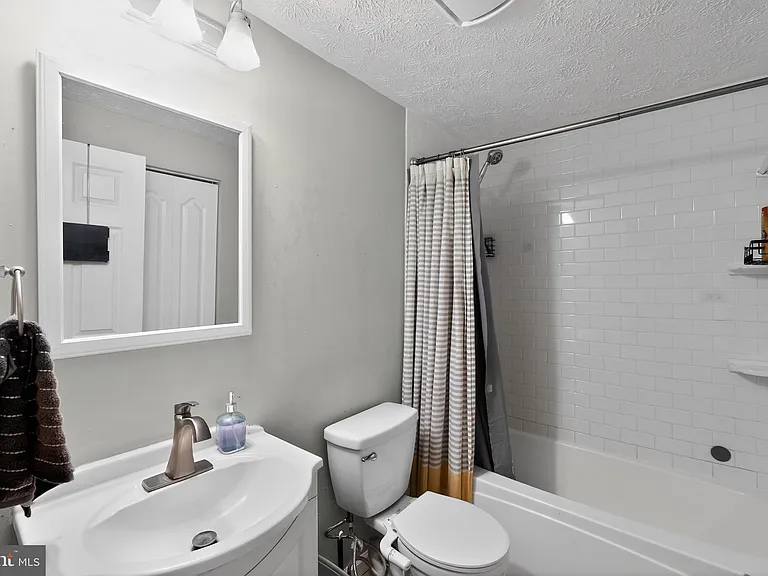 3079 Dorsey Ct — Photo 16