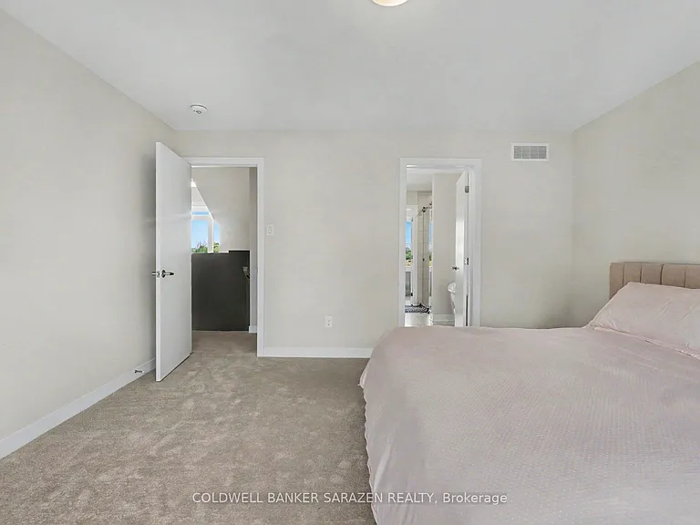 396 Peninsula Rd — Photo 11