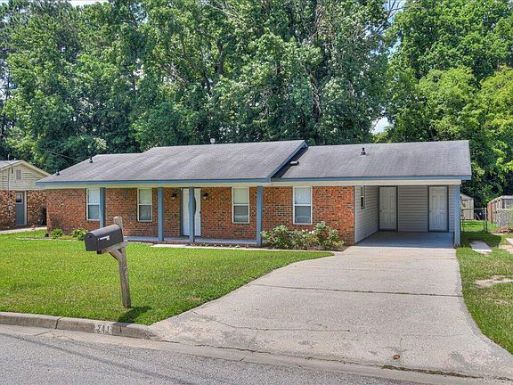 2nd image of 241 Miramar Drive