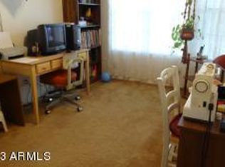 18 W Wickieup Ln, Phoenix, AZ 85027