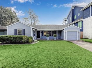 1034 Wynnwood Ln, Houston, TX 77008
