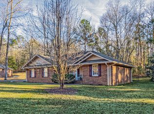 20 Rainmaker Ct, Dalzell, SC 29040