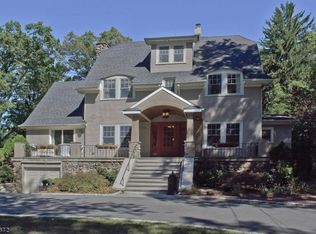 133 Pollard Rd, Mountain Lakes, NJ 07046