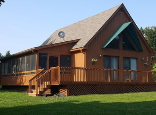 17 Oak Ave, Earleville, MD 21919