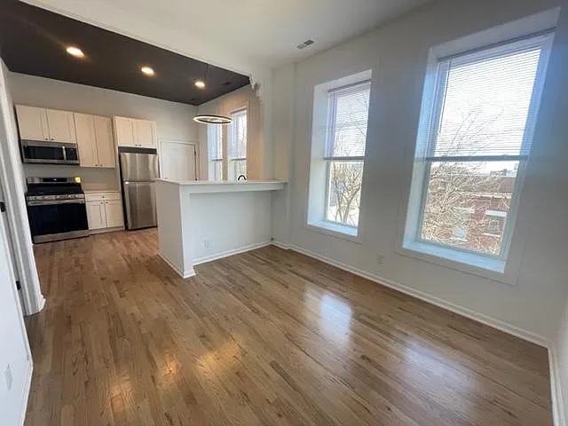 651 N Paulina St #3N — Photo 16