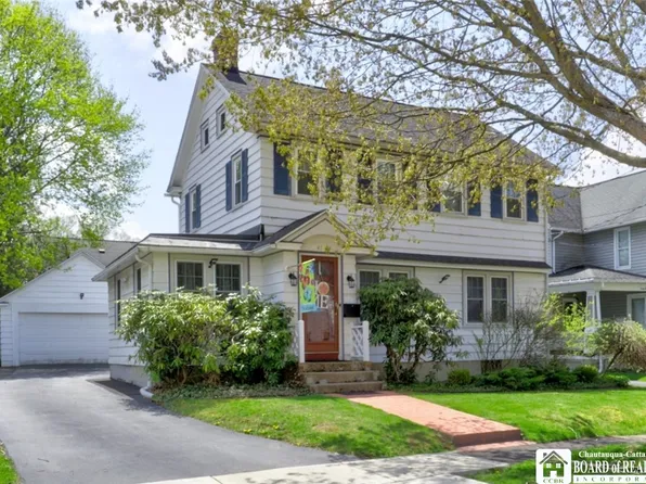 41 Royal Ave, Jamestown, NY 14701