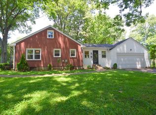 8501 Whipps Mill Rd, Lyndon, KY 40222