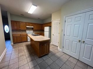 30 Pinehill Dr #B & C, Collins, MS 39428