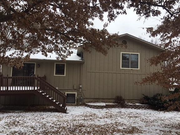 4th image of 3334 Trevelyan Ave