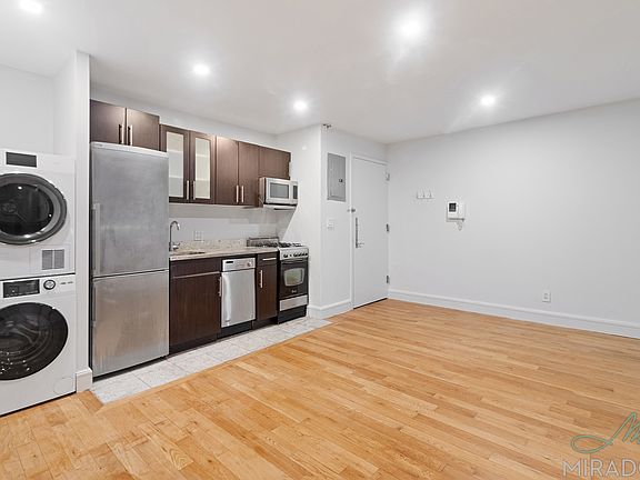 3rd image of 636 E 11th St APT 2G