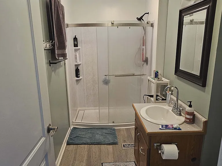 6174 Rutherford Ave — Photo 18