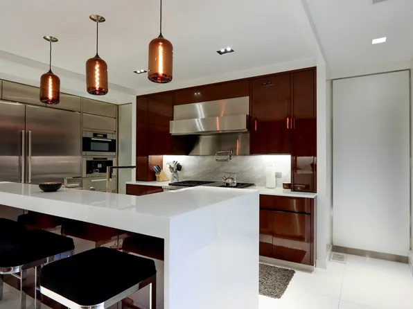 46 East 66th Street image 11 of 44