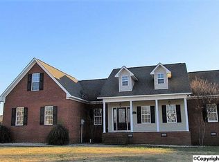 83 Drury Ln, Albertville, AL 35950