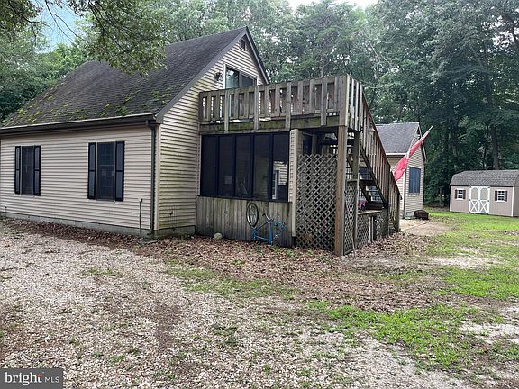3rd image of 24445 Fernwood St