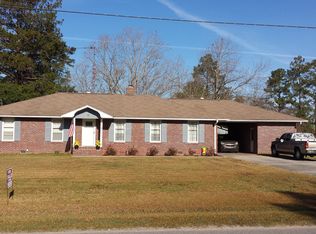 62 Lowndes Lake Rd, Varnville, SC 29944
