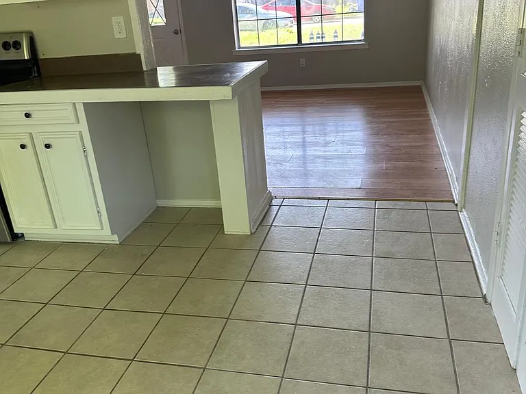 812 Quinette Dr — Photo 9