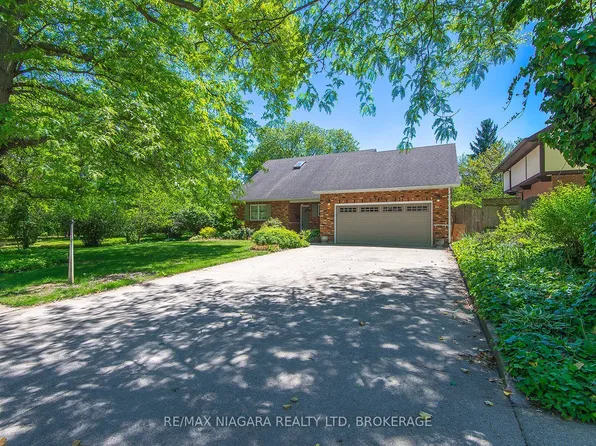 6254 Gore St, Niagara Falls, ON L2J 4G5