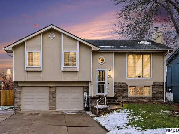 7901 S 151st Ave, Omaha, NE 68138