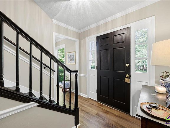 4th image of 1434 Craddock Way