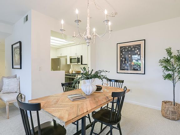 4th image of 400 Deer Valley Road #2A