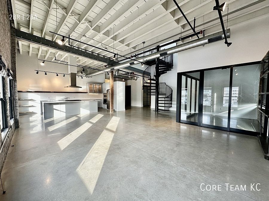 1st image of 1513 Walnut St #502