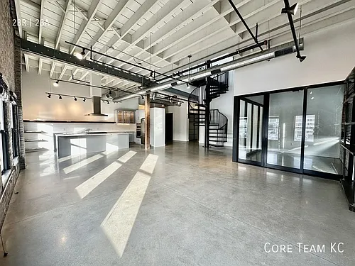 1513 Walnut St #502 Photo 1