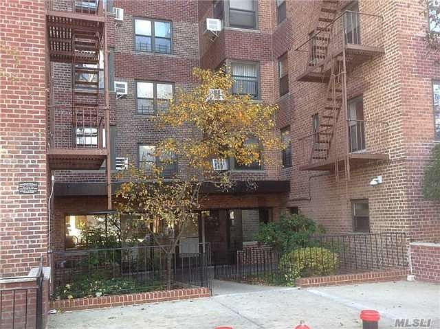 1st image of 3220 92nd St