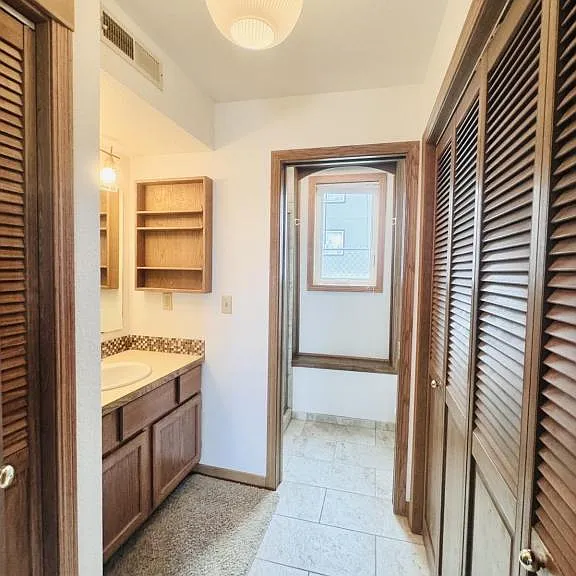219 Vawter St #A — Photo 15