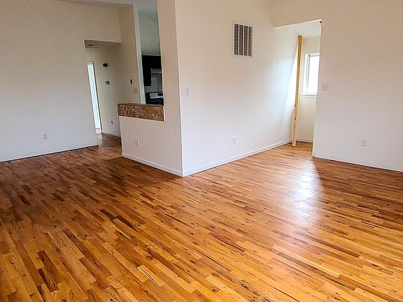 2nd image of 54 Poplar Ave #2