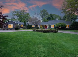 3952 Cottontail Ln, Bloomfield Hills, MI 48301