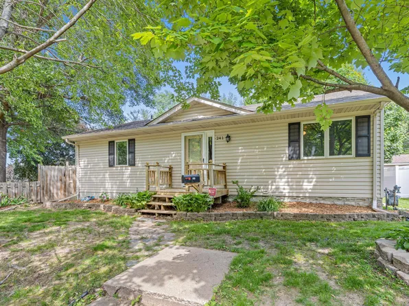 241 15th Ave S, South Saint Paul, MN 55075